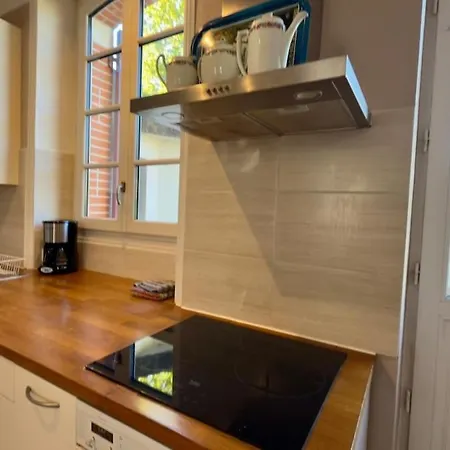 Apartamento Bas De Maison Avec Cour Interieure - 10min A Pied De La