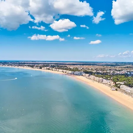Bas De Maison Avec Cour Interieure - 10min A Pied De La * La Baule-Escoublac